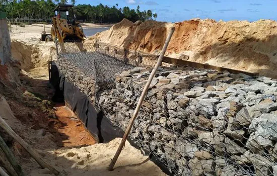 Superintendente do Ibama na Bahia libera obras de resort que estava embargada