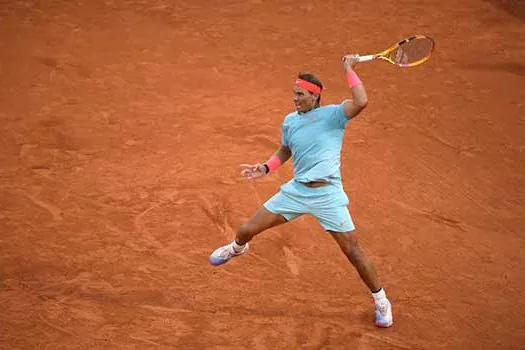 Rafael Nadal vence em sua estreia no Roland Garros