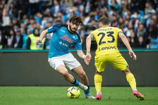 Napoli vence e deixa Inter com vaga na Liga dos Campeões ameaçada