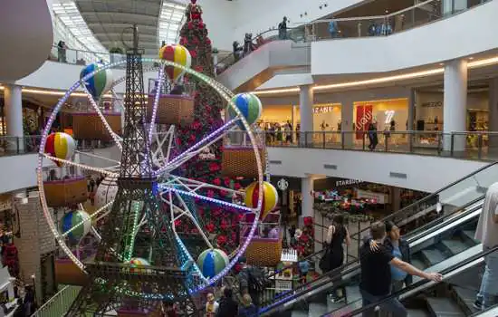 São Bernardo Plaza Shopping inaugura decoração de Natal