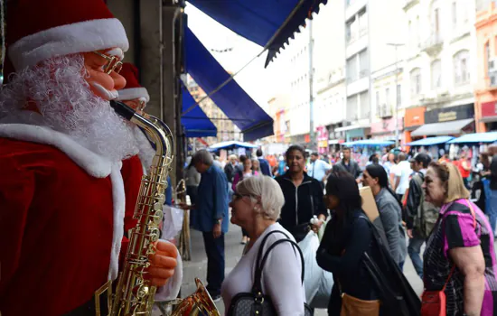 30% das brasileiras não terão condições de presentear seus filhos neste natal