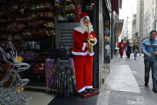 Vendas de Natal devem crescer 5 %, aponta pesquisa realizada pela FCDLESP