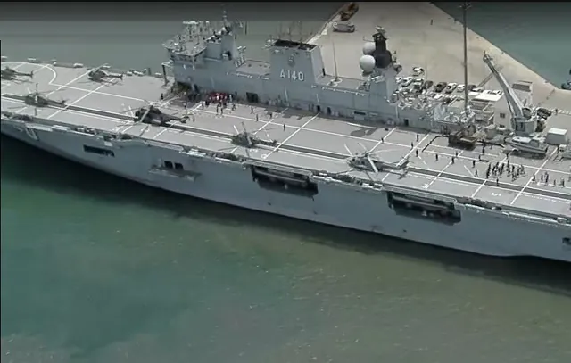 Marinha preparou hospital de campanha em navio para apoiar atingidos no litoral