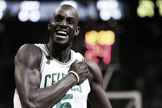 Boston Celtics anuncia que aposentará camisa 5 de Kevin Garnett nesta temporada