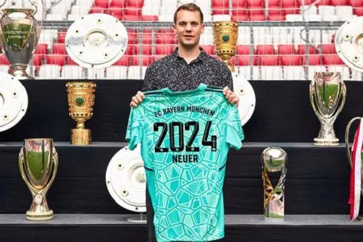 Goleiro Neuer renova com Bayern até 2024 e entrará para o Top 10 do clube bávaro