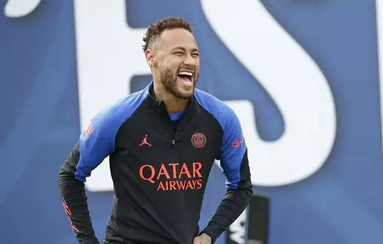 PSG tentou vender Neymar ao City no último dia da janela europeia