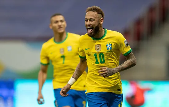 Neymar caminha para 3ª Copa como estrela publicitária e com fortuna de R$ 1 bi