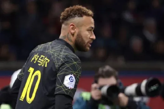 Neymar tem fadiga muscular e desfalca PSG em jogo do Campeonato Francês