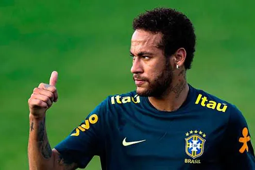 Após acusação, Neymar é blindado na seleção e CBF mantém silêncio