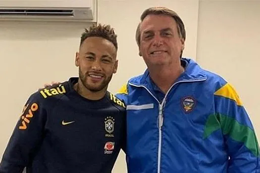 Bolsonaro comemora nas redes sociais apoio recebido de Neymar