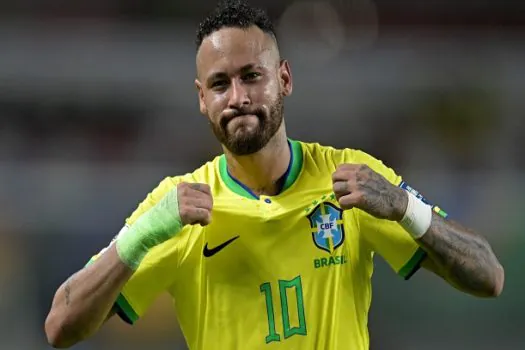 Neymar enfrenta desafios pós-Copa