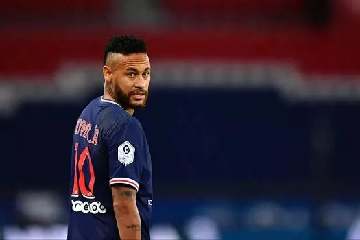 Neymar se recupera e pode atuar no duelo PSG x Olympique Marseille