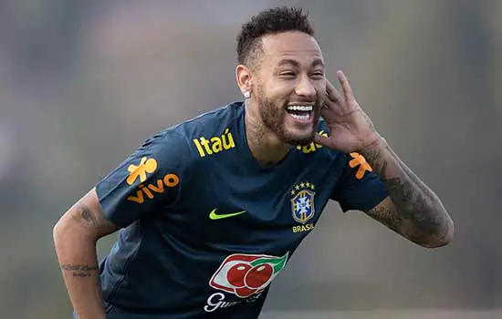 Inquérito contra Neymar por vazamento de fotos de Najila é encerrado