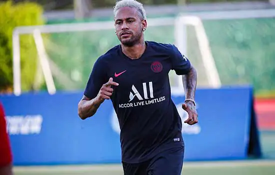 Neymar joga as quartas de finais da Liga dos Campeões