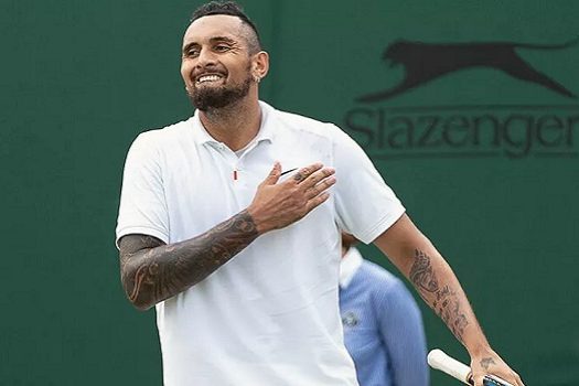 Nick Kyrgios, presente nas quartas de Wimbledon, é acusado de agredir ex-namorada