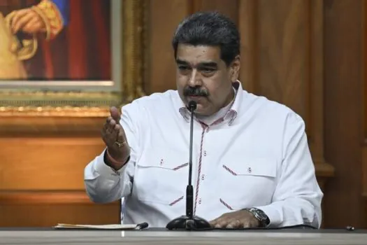 Sumiço de R$ 112 bi de estatal expõe disputa por poder no regime Maduro