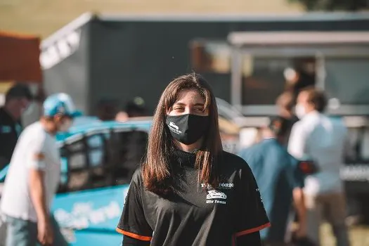 Aos 15 anos, Nicole Piano vai acelerar pela 3ª vez no Rally Serra Azul