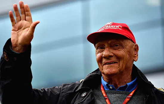 Mundo do automobilismo lamenta morte de Lauda: ‘Nunca haverá outro como você’