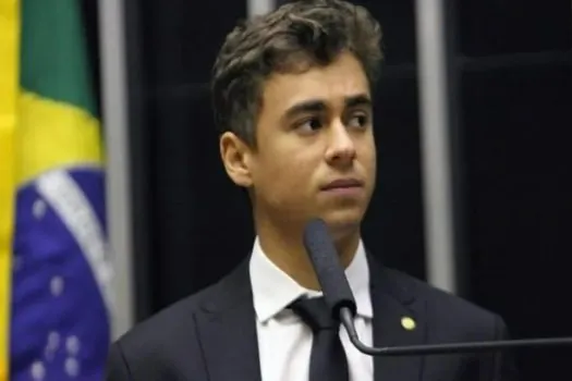 Deputado Nikolas Ferreira é denunciado por transfobia contra menor_x000D_