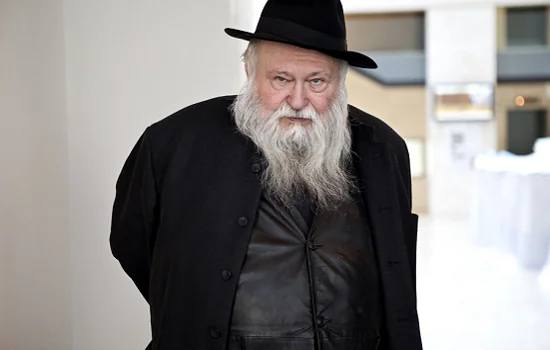 Morre Hermann Nitsch