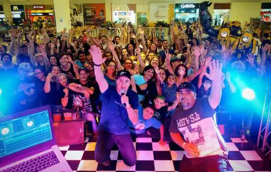 Domingo é dia de Flashback Solidário no Atrium Shopping