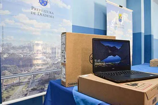 Prefeitura de Diadema entrega computadores às escolas da rede