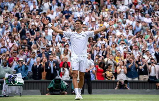 Djokovic ganha Wimbledon pela 7ª vez e iguala recorde de títulos em Grand Slans