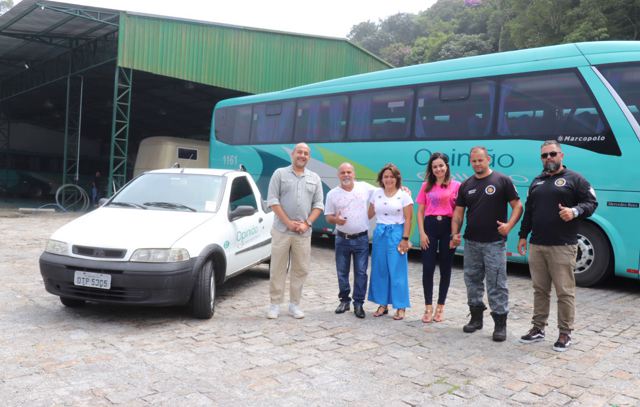 Equipe Ambiental de Ribeirão Pires ganha carro de empresa Opinião