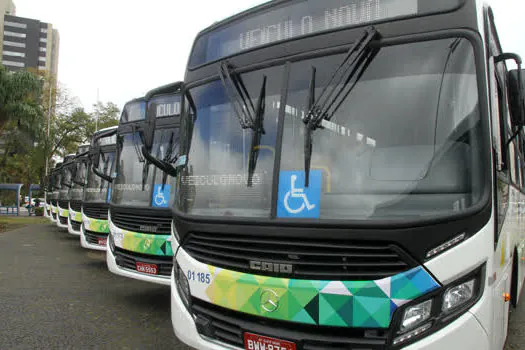 Santo André entrega 15 novos ônibus na primeira etapa de renovação da frota