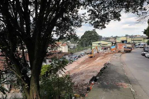 Dez anos após licitação, conjunto habitacional Yamberê II, começa a sair do papel