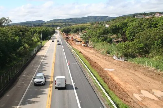 Obras na rodovia Raposo Tavares seguem com implantação de nova pista