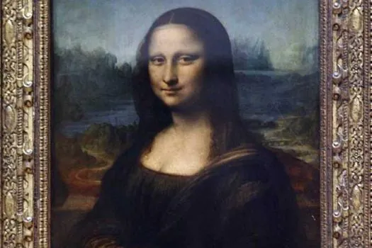 ”Mona Lisa”, obra de da Vinci, sofre ataque de visitante no Louvre