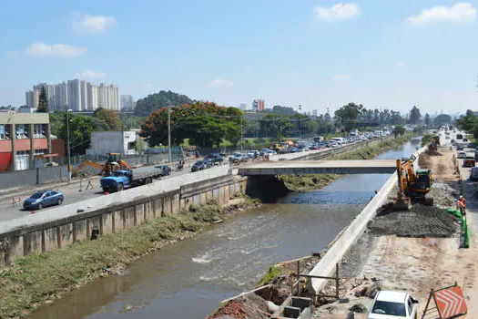 Obras da nova ponte continuam neste final de semana na avenida dos Estados