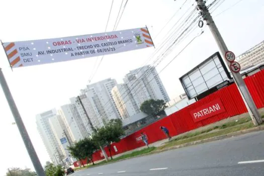 Santo André interdita trecho da Avenida Industrial para obras no Viaduto Castelo Branco