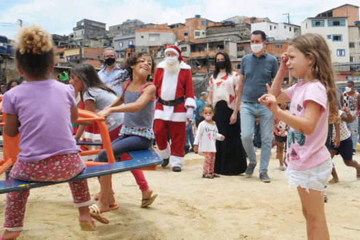 Núcleo Santa Cristina recebe obras de urbanização_x000D__x000D_