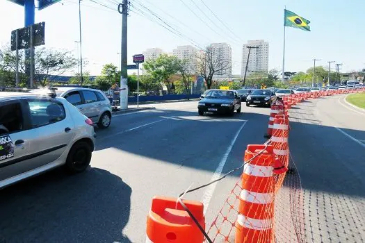 Av. Giovanni Battista Pirelli é interditada parcialmente no sentido Centro de Santo André