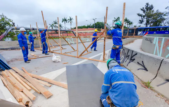 Santo André interdita faixa de pedestres na Av dos Estados para obras do Adib Chammas