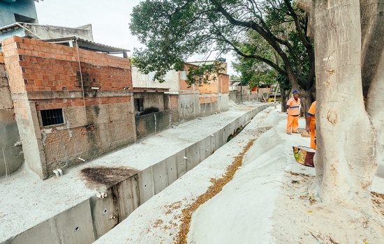 Prefeitura de SP conclui obras de contenção e drenagem em córrego na Vila Industrial