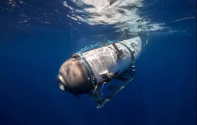 Submarino do Titanic: OceanGate suspende atividades