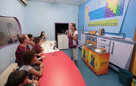 Ciência na cozinha é tema de oficinas nas férias da Sabina Escola Parque