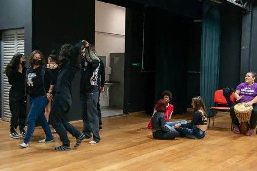 Escolas Públicas de Santo André podem se inscrever para receber curso gratuito de teatro