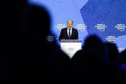 Putin não vencerá guerra na Ucrânia, diz Olaf Scholz em Davos