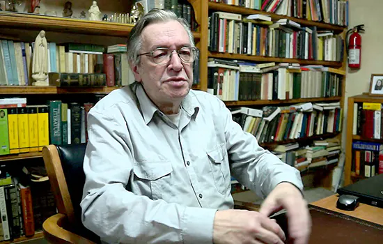 Olavo de Carvalho critica visita de parlamentares do PSL à China