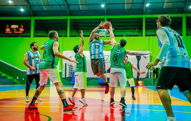 Muita emoção na 2ª rodada do Old School Basketball de Nova Odessa 2023