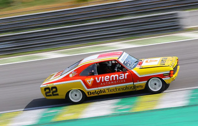 Opalas da Old Stock Race irão correr em Interlagos no próximo sábado