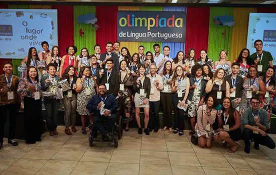 Alunos de Etecs conquistam prata na Olimpíada de Língua Portuguesa