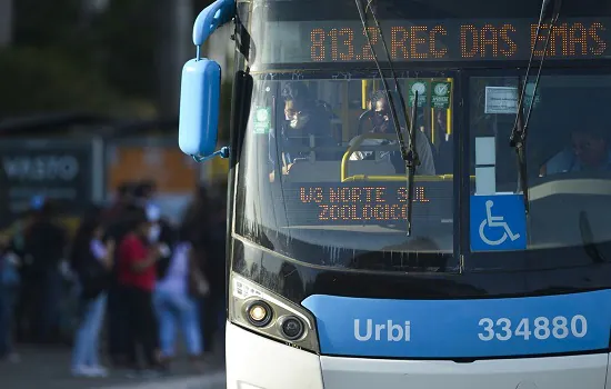 Ônibus urbano perdeu 10