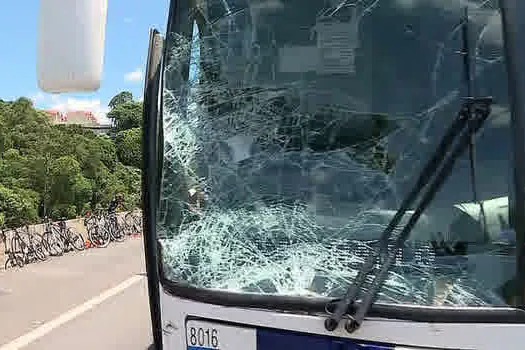 Ônibus atropela grupo de 28 ciclistas e dois morrem na Bandeirantes