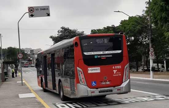 Corredor com embarque pela porta esquerda começa a operar na Zona Leste