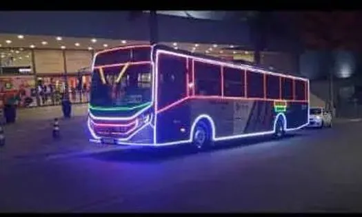 VLT e linhas de ônibus gerenciadas pela EMTU recebem decoração para o Natal